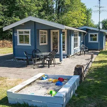 Two-bedroom In Holbaek 1 * Haderslev